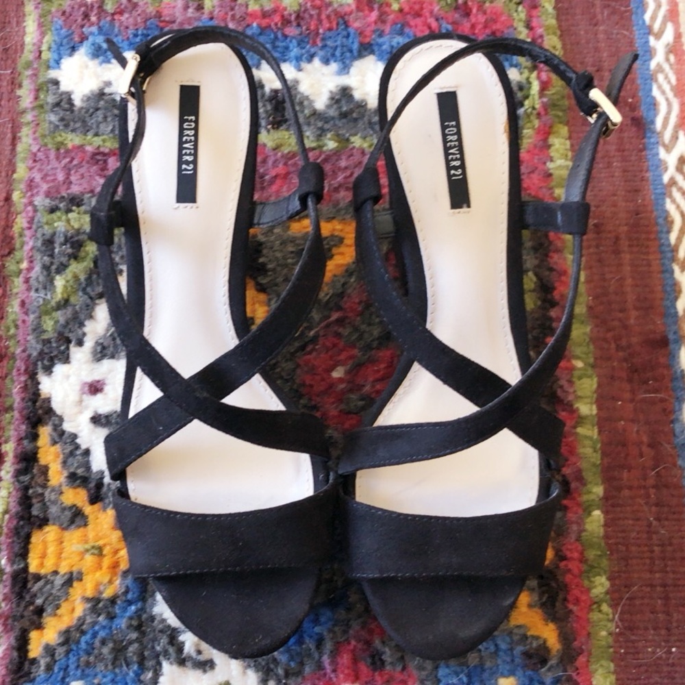 Platform sandal - Picture 5 of 5